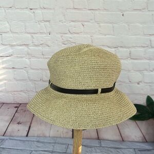 NWT Nine West straw bucket hat